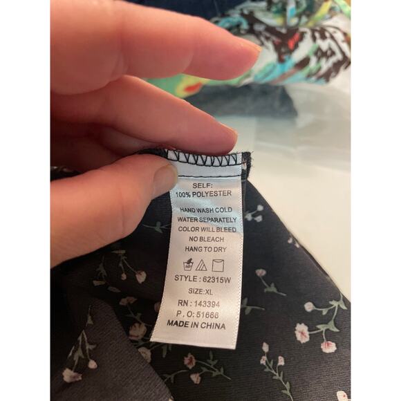 Cotton Bleu dress blouse size XL black floral sheer‎ designer - Picture 5 of 5